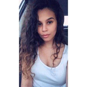 Meet your Posher, Jasmine